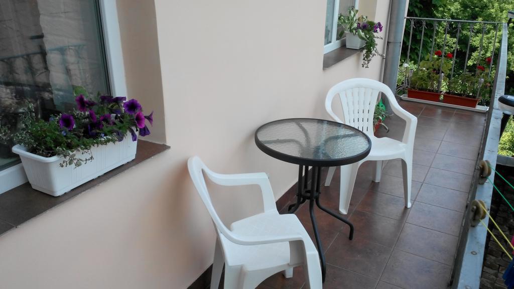 Near Citadel Apartment 2 Lviv Ngoại thất bức ảnh